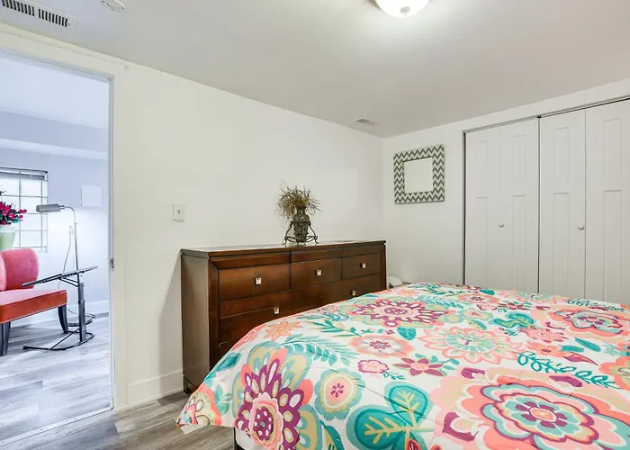 2mi To Obama Center - Pet-friendly Near Uoc! *