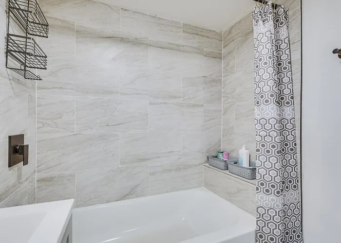 Apartamento 2mi To Obama Center - Pet-friendly Near Uoc!
